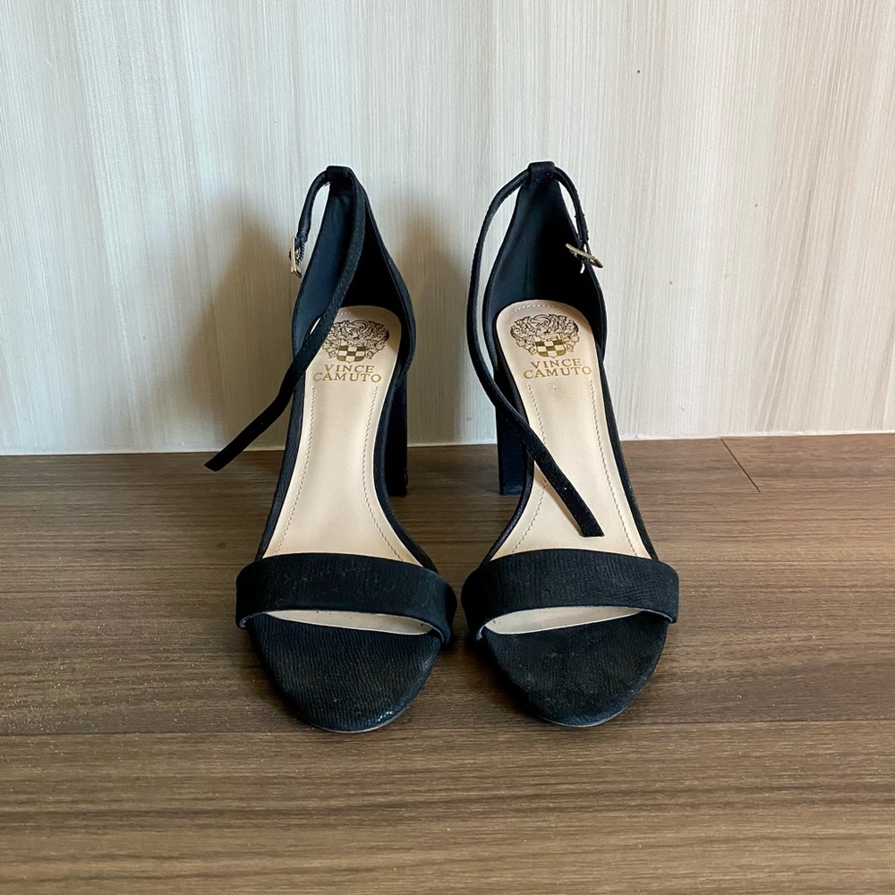 Vince Camuto Sandals